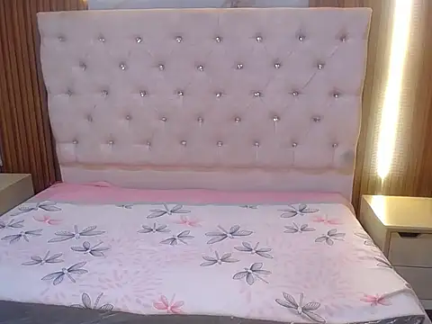sonyasmithfon online show from May 2026 02:40:02 AM