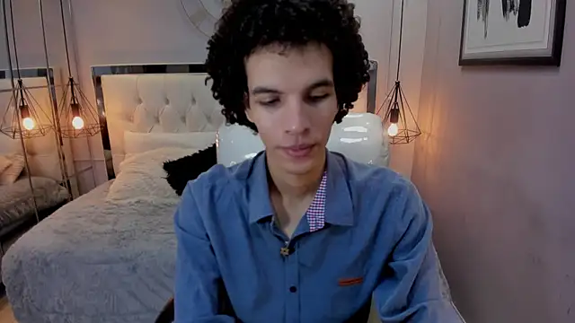 Snapshot of felix_haze chatting on May 2026 05:29:02 PM felix haze online show from May 2026 05:29:02 PM