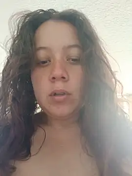 Snapshot of amaia_15 chatting on May 2026 03:22:02 PM amaia 15 online show from May 2026 03:22:02 PM