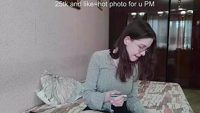 Snapshot of SeXLenaX chatting on May 2026 02:58:02 PM SeXLenaX online show from May 2026 02:58:02 PM