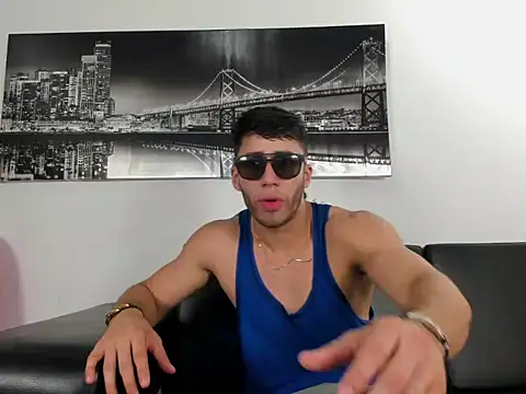 Snapshot of gato_pascal chatting on May 2026 07:37:02 PM gato pascal online show from May 2026 07:37:02 PM