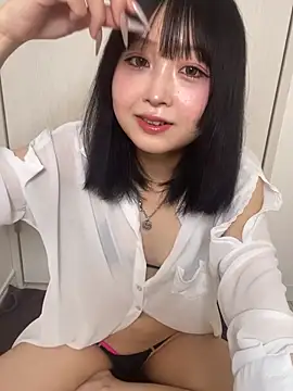 yu nya online show from May 2026 12:45:02 PM