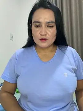 Snapshot of rousee69_ chatting on May 2026 05:04:01 AM rousee69 online show from May 2026 05:04:01 AM