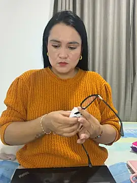 Snapshot of rousee69_ chatting on May 2026 11:57:01 PM rousee69 online show from May 2026 11:57:01 PM