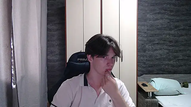 Snapshot of arthur___king chatting on July 2026 01:36:01 PM arthur king online show from July 2026 01:36:01 PM