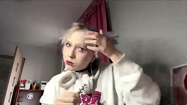 CuteLilit online show from May 2026 03:41:02 PM