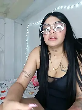 Snapshot of luxuryluna chatting on July 2026 12:32:02 AM luxuryluna online show from July 2026 12:32:02 AM