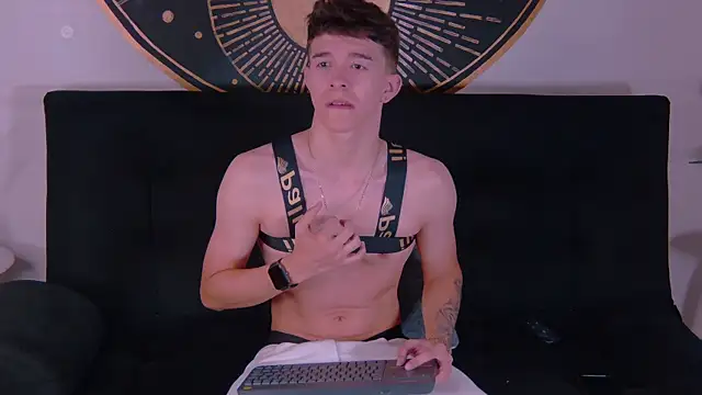 Snapshot of Tristan_Kane chatting on May 2026 12:11:02 PM Tristan Kane online show from May 2026 12:11:02 PM