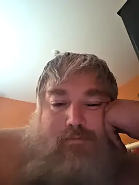 Daddybear26 online show from May 2026 03:52:01 PM