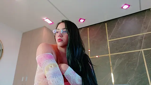 Snapshot of emily-Hornyy chatting on May 2026 12:22:02 PM emily-Hornyy online show from May 2026 12:22:02 PM
