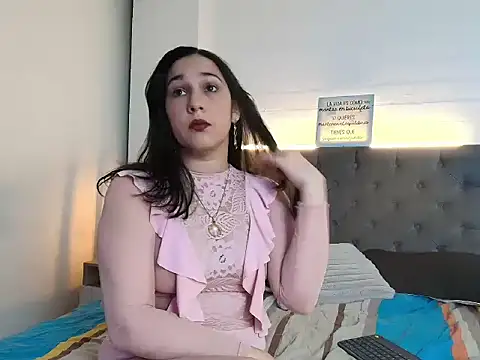 Snapshot of Rossy_Marks chatting on May 2026 12:45:02 PM Rossy Marks online show from May 2026 12:45:02 PM