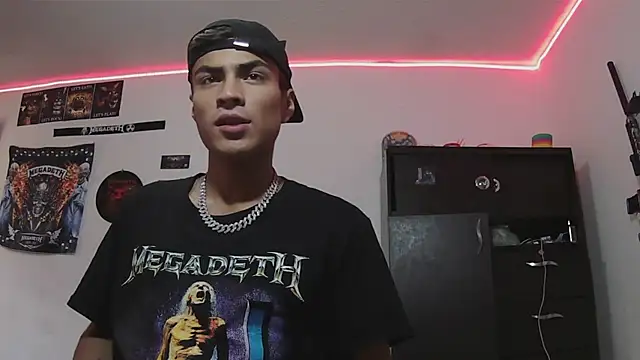 Fenix hardcock online show from May 2026 04:23:02 PM