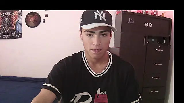 Snapshot of Fenix_hardcock chatting on July 2026 06:24:02 PM Fenix hardcock online show from July 2026 06:24:02 PM