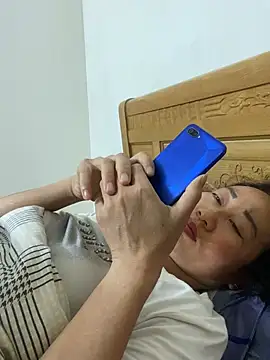 Linda-babyy online show from May 2026 11:55:02 PM