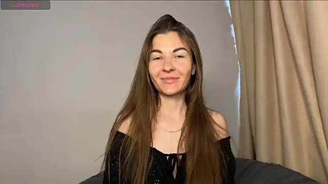 Snapshot of Sofiamill_ chatting on June 2026 09:00:02 AM Sofiamill online show from June 2026 09:00:02 AM