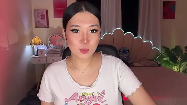 Snapshot of RingMyBelle chatting on June 2026 11:52:02 AM RingMyBelle online show from June 2026 11:52:02 AM