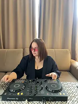Snapshot of Joan_Taylor1 chatting on May 2026 11:51:02 AM Joan Taylor1 online show from May 2026 11:51:02 AM