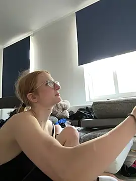 Snapshot of LauraundSteve_ chatting on July 2026 05:06:01 PM LauraundSteve online show from July 2026 05:06:01 PM