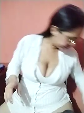 Snapshot of Pamela_sa chatting on June 2026 03:41:01 AM Pamela sa online show from June 2026 03:41:01 AM
