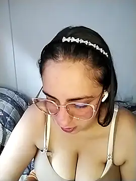 Snapshot of Pamela_sa chatting on July 2026 03:10:01 PM Pamela sa online show from July 2026 03:10:01 PM