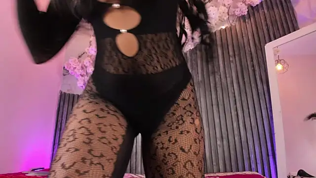 Jazmin Fox online show from May 2026 11:27:01 AM