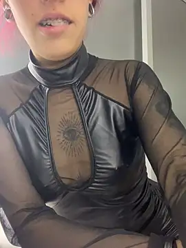 MeraSecretXXX online show from May 2026 12:24:01 PM