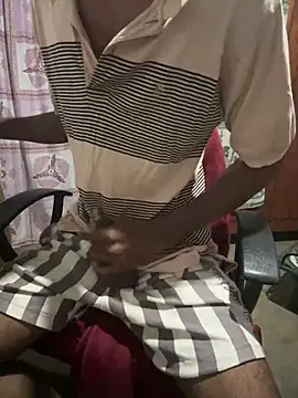 Snapshot of Inuchethi chatting on January 2025 12:43:02 AM Inuchethi online show from January 2025 12:43:02 AM