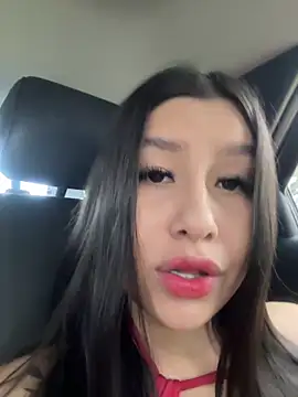 Snapshot of Luisa_Madrid chatting on May 2026 05:31:02 PM Luisa Madrid online show from May 2026 05:31:02 PM