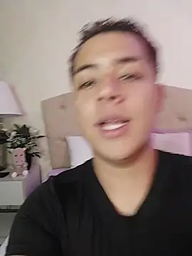 Snapshot of Darian_laforteza chatting on May 2026 08:25:02 PM Darian laforteza online show from May 2026 08:25:02 PM