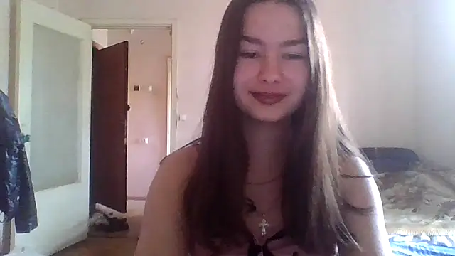 Snapshot of Bellochka201 chatting on May 2026 08:44:01 AM Bellochka201 online show from May 2026 08:44:01 AM