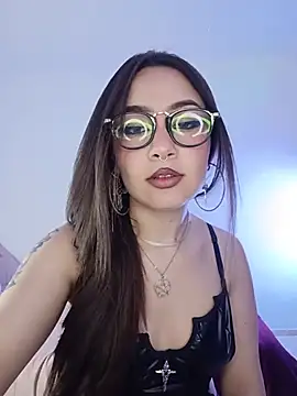 Snapshot of paariiss_ chatting on May 2026 10:15:02 PM paariiss online show from May 2026 10:15:02 PM