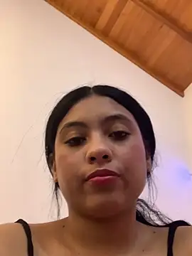 Paula-sinz online show from May 2026 10:50:01 PM