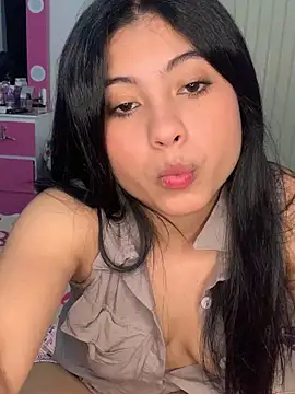Paula-sinz online show from May 2026 10:25:01 PM