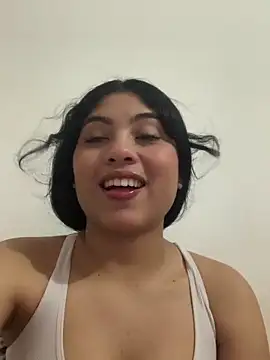 Snapshot of Paula-sinz chatting on June 2026 12:22:02 AM Paula-sinz online show from June 2026 12:22:02 AM