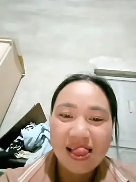 Elizabeo online show from May 2026 01:42:02 PM
