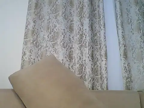 Snapshot of dollface_bela chatting on June 2026 06:12:01 PM dollface bela online show from June 2026 06:12:01 PM