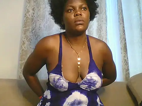 Snapshot of dollface_bela chatting on June 2026 11:05:01 AM dollface bela online show from June 2026 11:05:01 AM