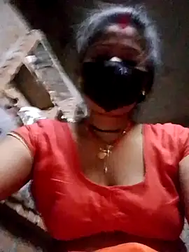 Snapshot of Rachnaaapkijaan78 chatting on May 2026 04:24:01 PM Rachnaaapkijaan78 online show from May 2026 04:24:01 PM