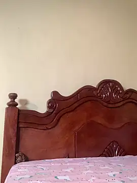 honeyyx123 online show from June 2026 08:32:02 PM