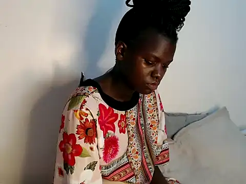 Snapshot of chichie_ chatting on May 2026 01:25:02 AM chichie online show from May 2026 01:25:02 AM