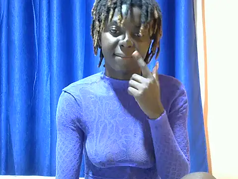 Snapshot of dolly_lioness chatting on July 2026 04:12:01 PM dolly lioness online show from July 2026 04:12:01 PM