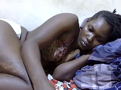 Snapshot of pretty_leila1 chatting on June 2026 06:05:01 AM pretty leila1 online show from June 2026 06:05:01 AM