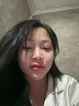 Snapshot of hinami-lo chatting on May 2026 02:47:02 PM hinami-lo online show from May 2026 02:47:02 PM