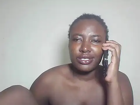 Snapshot of Blackqueen5 chatting on May 2026 03:20:02 PM Blackqueen5 online show from May 2026 03:20:02 PM