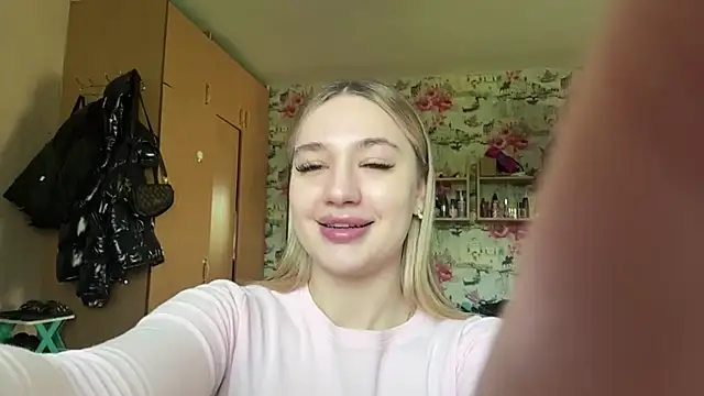Kattyqte online show from May 2026 07:15:01 AM
