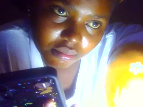 Snapshot of Yaspretty6 chatting on July 2026 01:25:01 PM Yaspretty6 online show from July 2026 01:25:01 PM