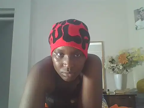 Snapshot of Ebony_sweet_slut chatting on May 2026 07:21:01 PM Ebony sweet slut online show from May 2026 07:21:01 PM