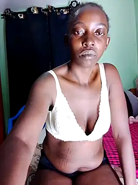 Snapshot of maamypussy chatting on June 2026 07:11:02 AM maamypussy online show from June 2026 07:11:02 AM