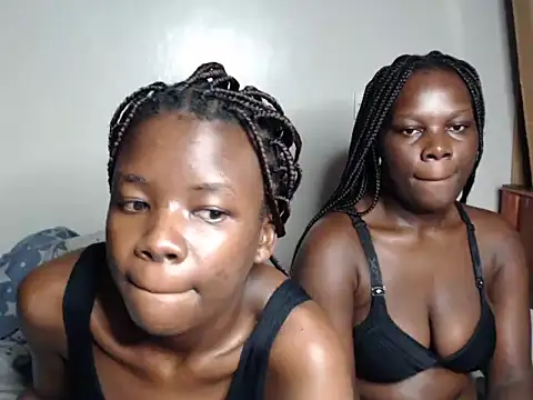 malia latifa online show from July 2026 09:28:02 PM