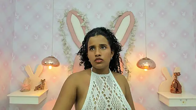 Snapshot of Horny_Curls chatting on May 2026 03:35:02 AM Horny Curls online show from May 2026 03:35:02 AM